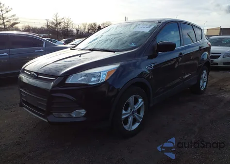 2015 Ford Escape Se z USA, uszkodzony, nr VIN 1FMCU9GX4FUC54218
